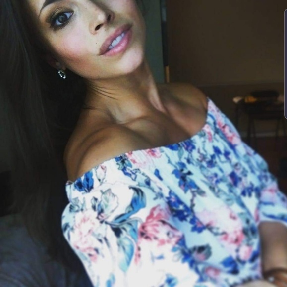 Meet your Posher, Leah - Picture 1 of 1